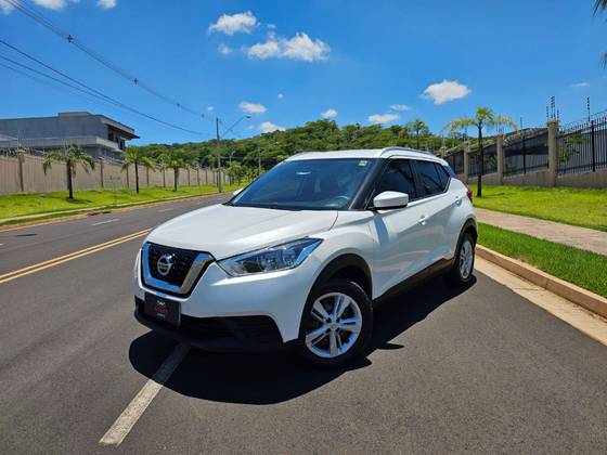 NISSAN KICKS 1.6 16V FLEXSTART S 4P XTRONIC